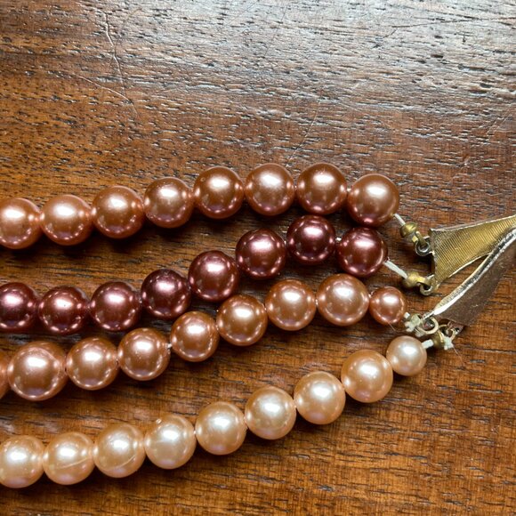 Vintage 1950s Multi-Strand Faux Pearl & Crystal Bead Necklace. - Picture 2 of 4